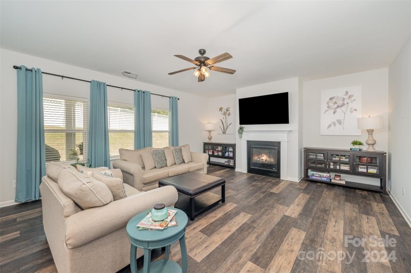 Property image 4 at 113 Cramerton Mills Parkway, Cramerton, NC 28032