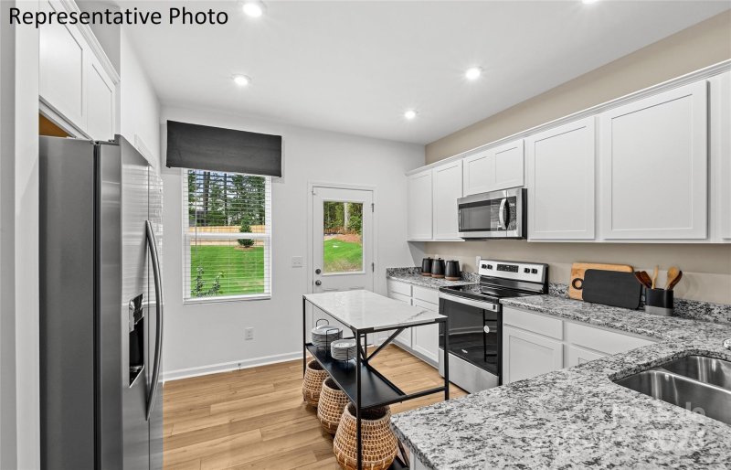 Property image 5 at 8104 Haidas Avenue, Charlotte, NC 28214