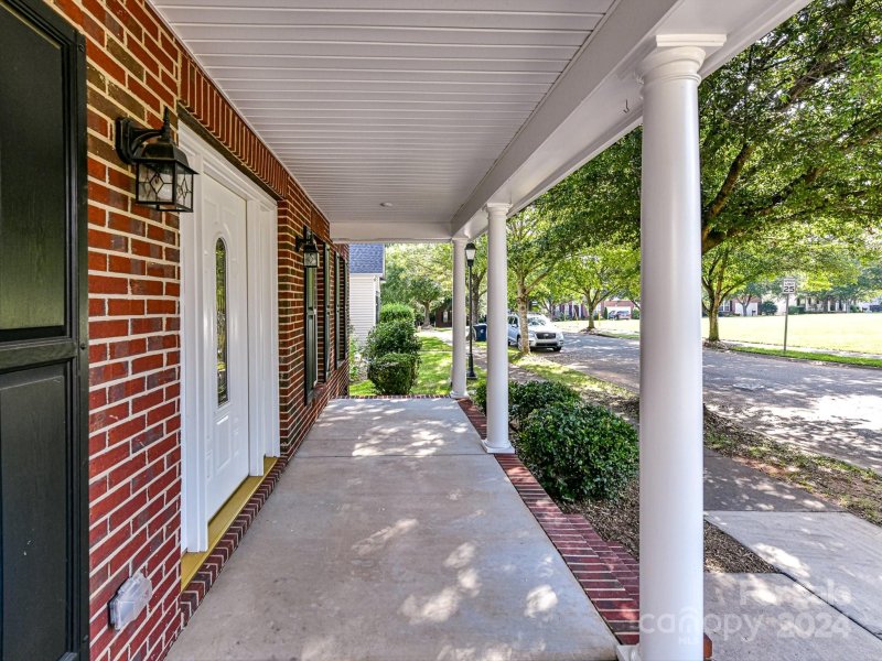 Property image 5 at 8419 Castledown Drive, Huntersville, NC 28078