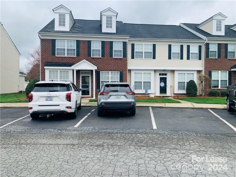 7549 Bluff Point Lane