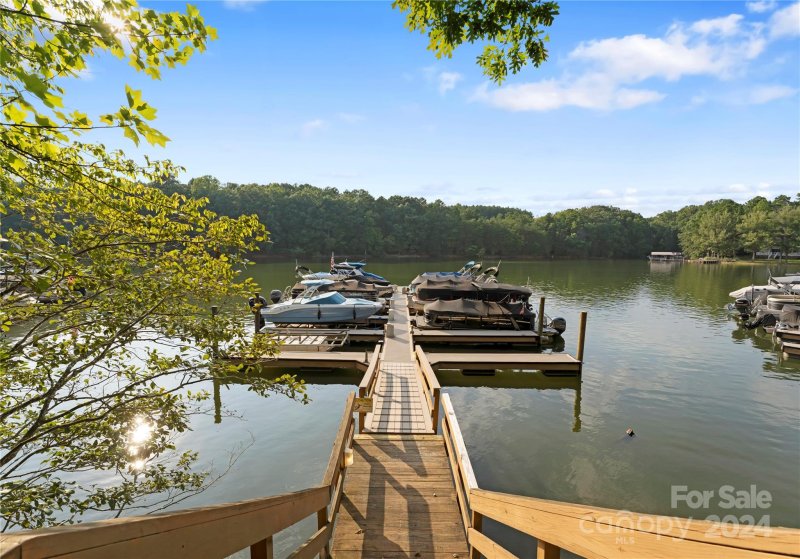 Property image 3 at 8814 Hillstone Court, Sherrills Ford, NC 28673