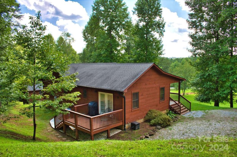 Property image 5 at 309 Whitestone Circle, Union Mills, NC 28167