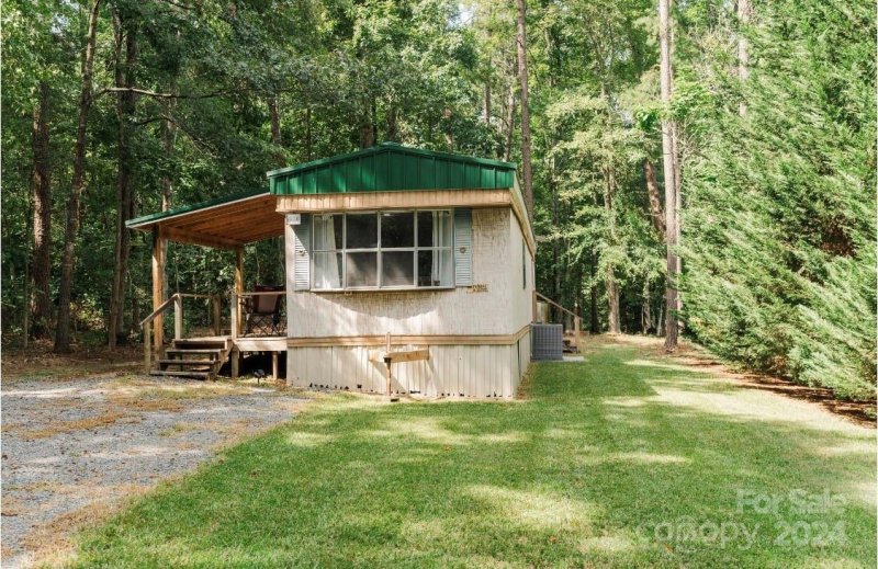 Property image 2 at 130 Recreation Drive, Salisbury, NC 28146