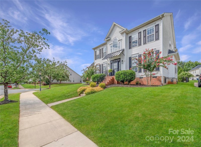 Property image 3 at 16724 Hugh Torance Parkway, Huntersville, NC 28078