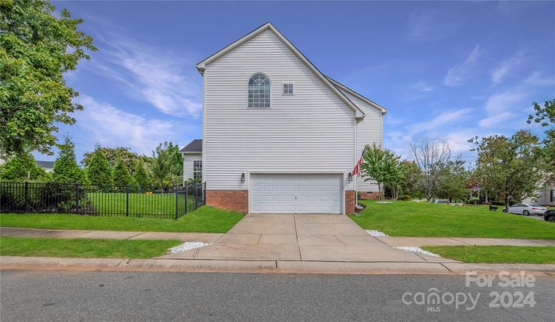 Property image 4 at 16724 Hugh Torance Parkway, Huntersville, NC 28078