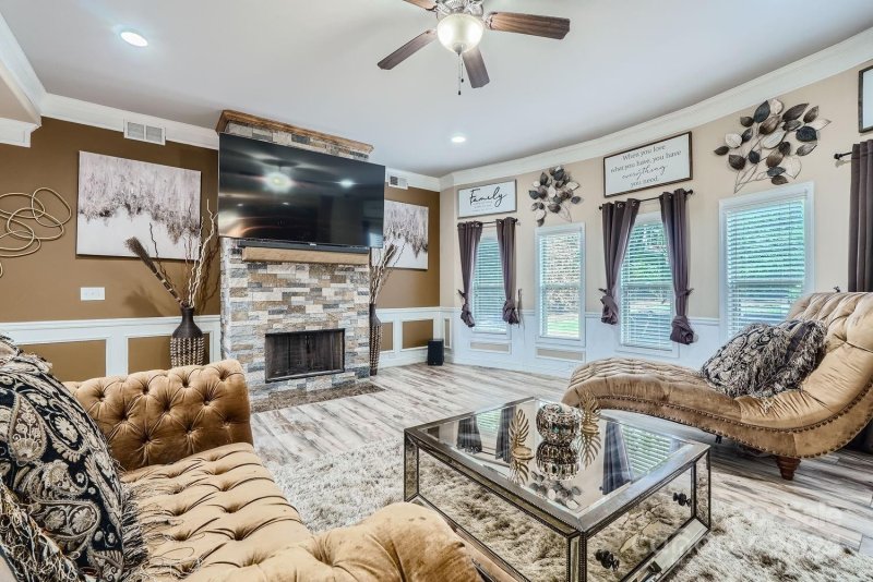 Property image 5 at 16117 Loch Raven Road, Huntersville, NC 28078