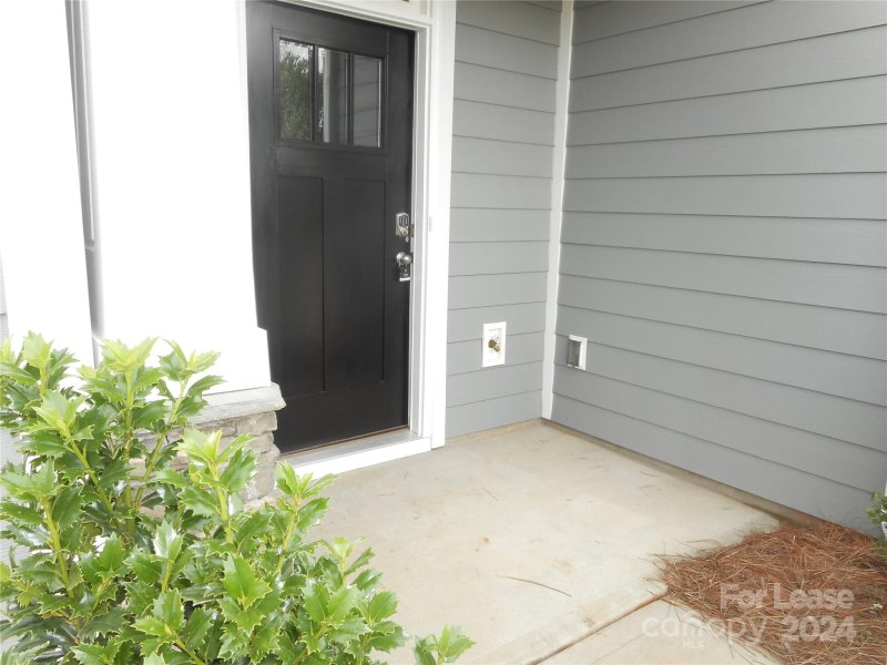 Property image 3 at 5612 Harris Cove Drive, Charlotte, NC 28269