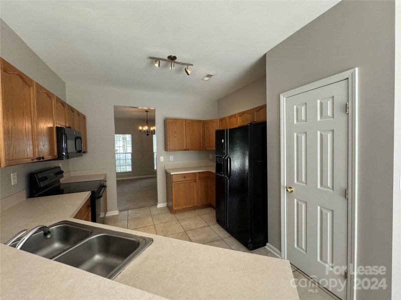 Property image 4 at 125 Chelsea Court, Mount Holly, NC 28120