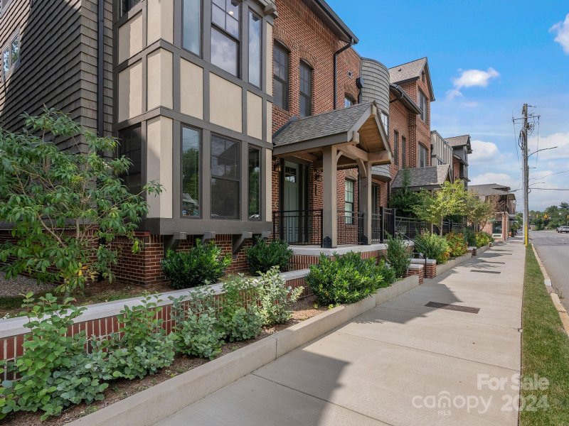 Property image 3 of 229 Broadway Street in The Broadway Asheville, Asheville, NC 28801