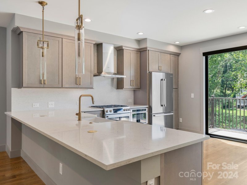 Property image 5 of 229 Broadway Street in The Broadway Asheville, Asheville, NC 28801