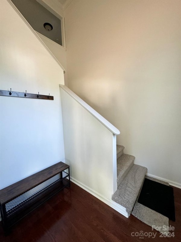 Property image 5 at 6049 Treetop Court, Charlotte, NC 28212