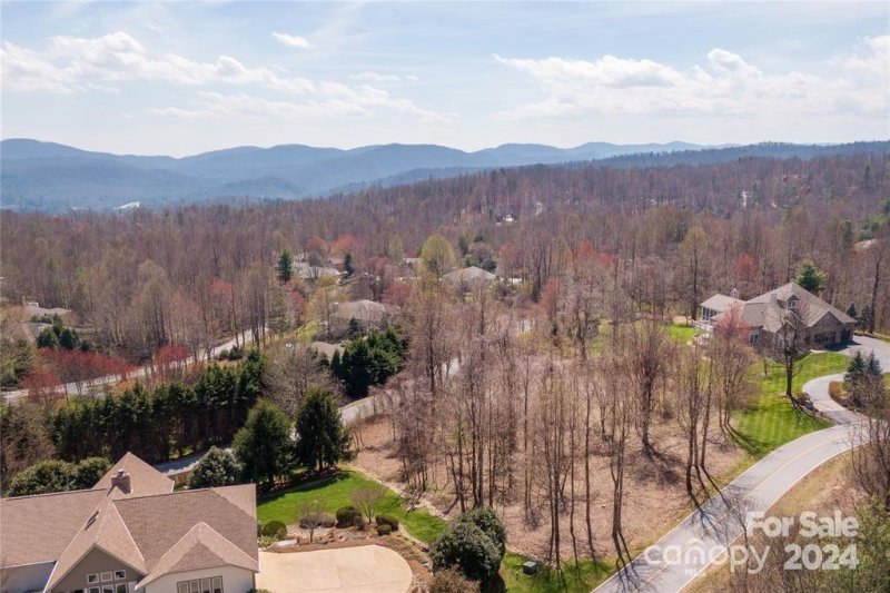 Property image 5 of 000 Berry Creek Drive in Kenmure, Flat Rock, NC 28731