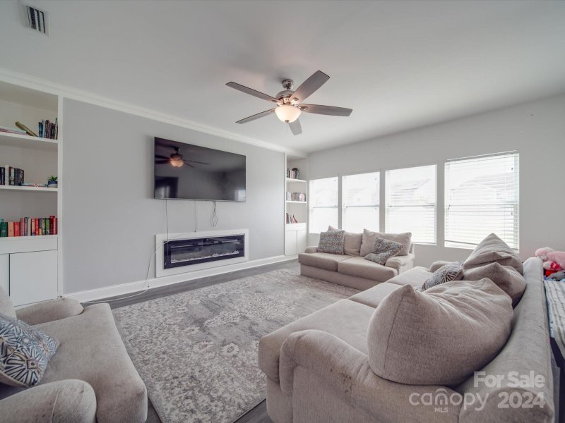 Property image 4 at 10331 Snowbell Court, Charlotte, NC 28215