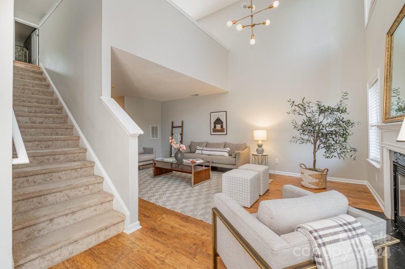 Property image 3 at 7812 Rabbits Foot Lane, Charlotte, NC 28217