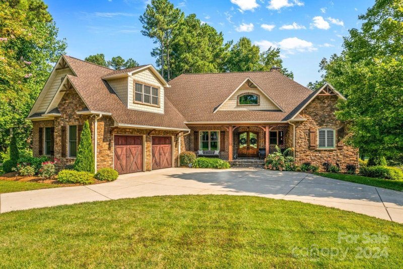 Property image 2 at 7789 Turnberry Lane, Stanley, NC 28164