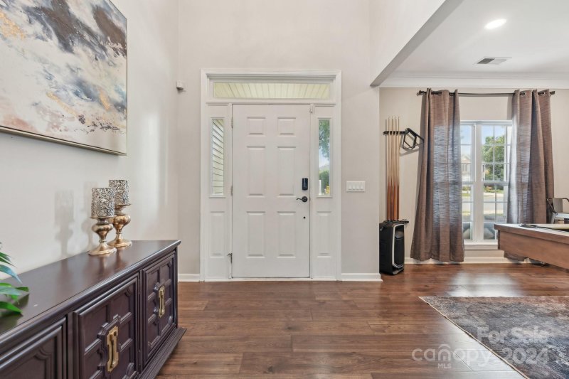 Property image 4 at 10012 Southampton Commons Drive, Charlotte, NC 28277