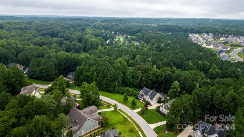 Property image 2 at 183 Chaska Loop, Troutman, NC 28166