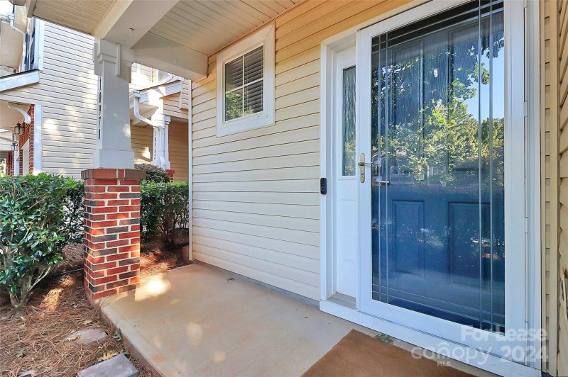 Property image 2 at 10978 Princeton Village Drive, Charlotte, NC 28277