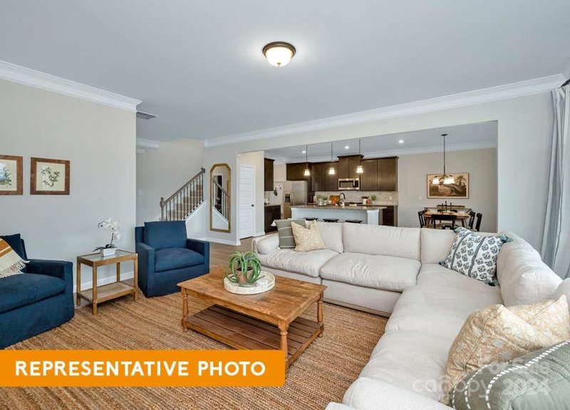 Property image 4 at 9063 Evercrisp Lane, Charlotte, NC 28215