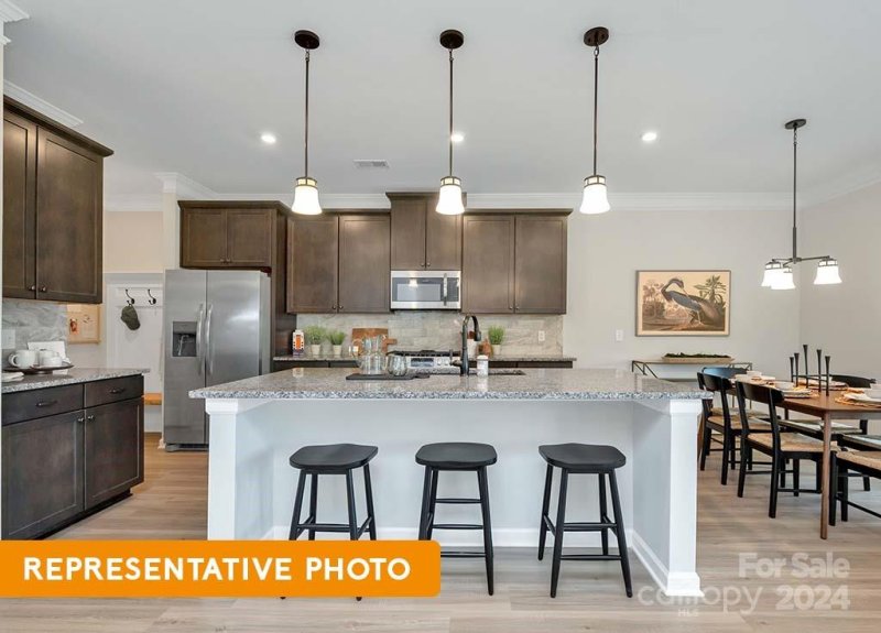 Property image 5 at 9063 Evercrisp Lane, Charlotte, NC 28215