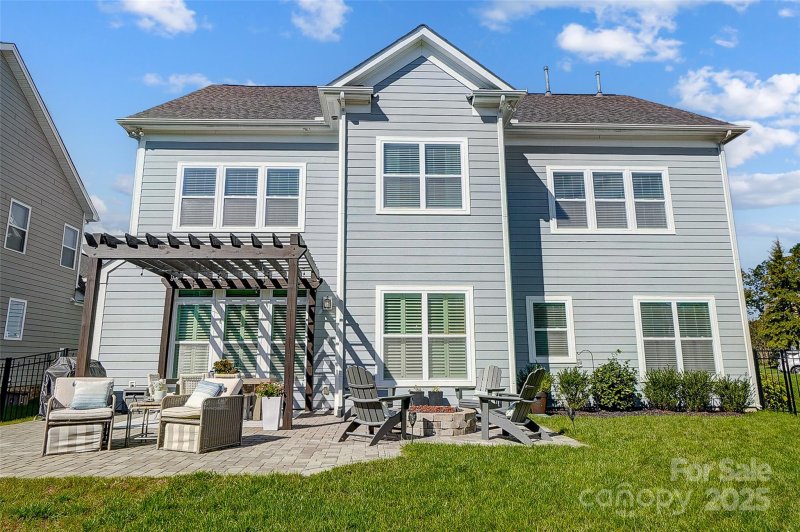 Property image 2 at 5401 Meadowcroft Way, Fort Mill, SC 29708
