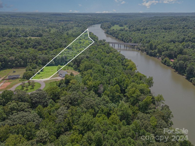 Property image 2 at 174 Pumice Drive, Statesville, NC 28625