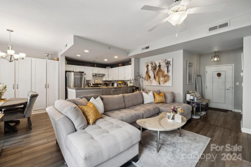 Property image 2 at 718 Trade Street, Charlotte, NC 28202