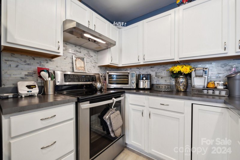 Property image 5 at 718 Trade Street, Charlotte, NC 28202