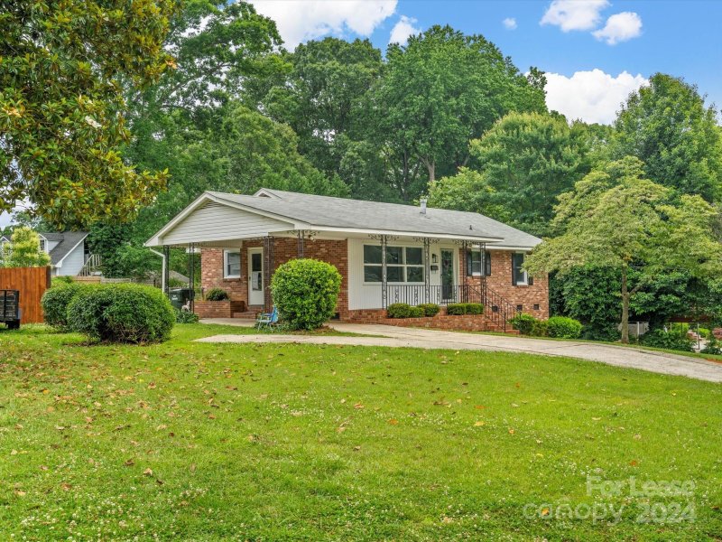 1000 Tanglewood Drive