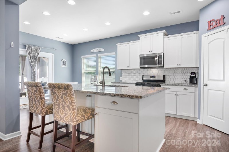 Property image 2 at 1688 Speartip Lane, Denver, NC 28037