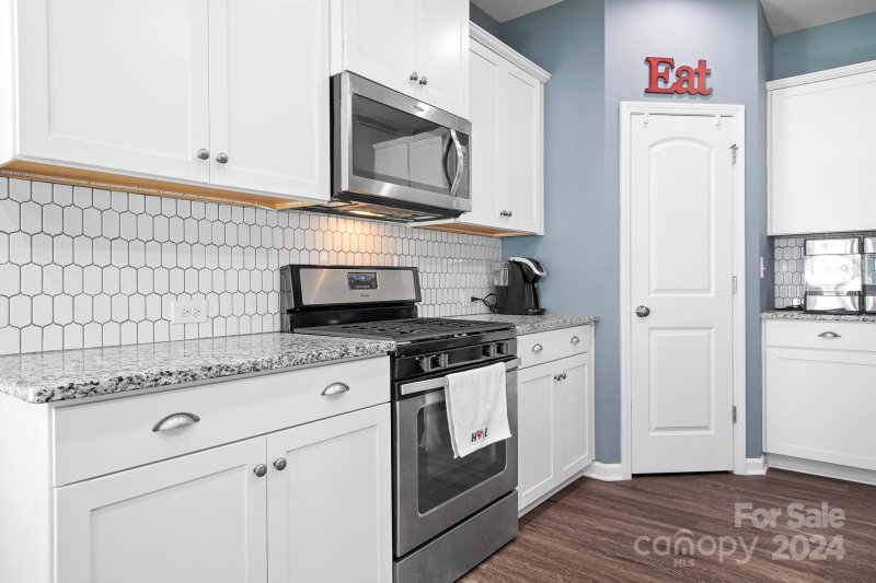 Property image 3 at 1688 Speartip Lane, Denver, NC 28037