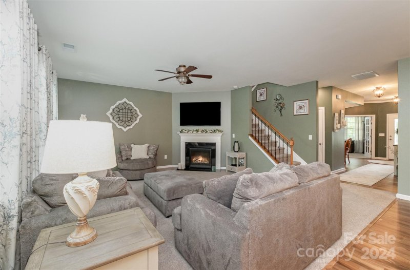 Property image 3 at 13530 Hyperion Hills Lane, Charlotte, NC 28278