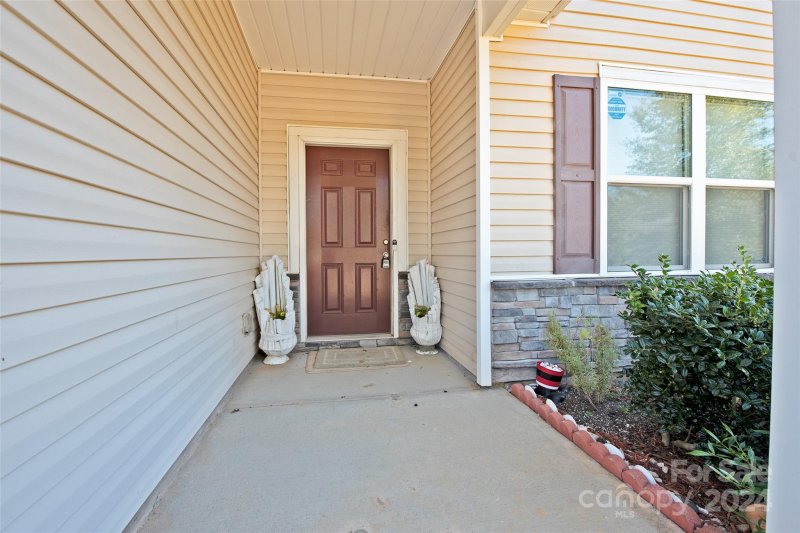 Property image 2 at 7304 Cedarfield Road, Charlotte, NC 28227