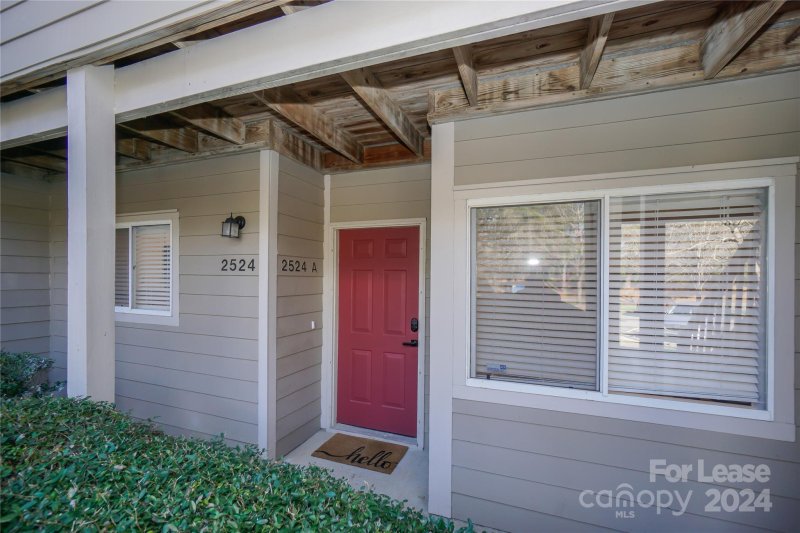 Property image 5 at 2524 Stradbrook Drive, Charlotte, NC 28210