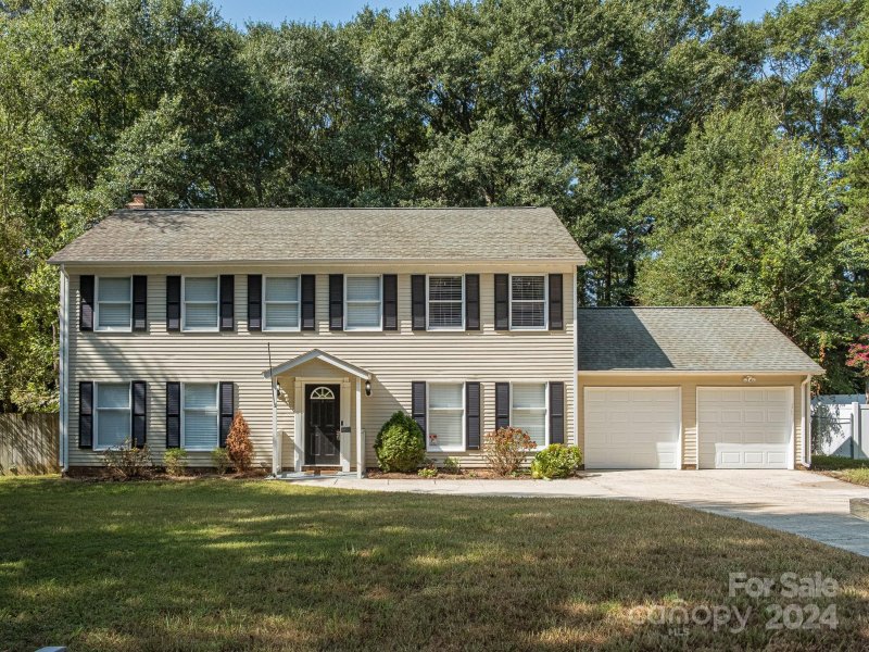 Property image 2 at 7229 Connan Lane, Charlotte, NC 28226