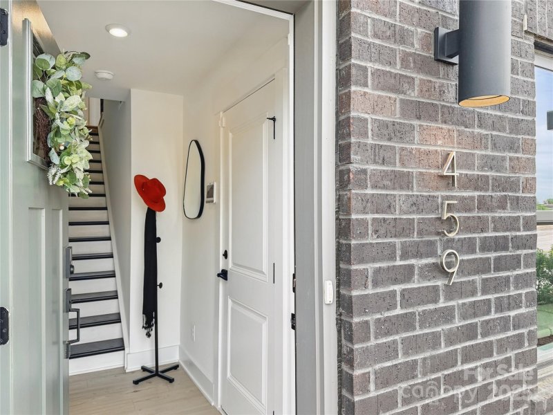 Property image 3 at 459 Blairhill Road, Charlotte, NC 28217