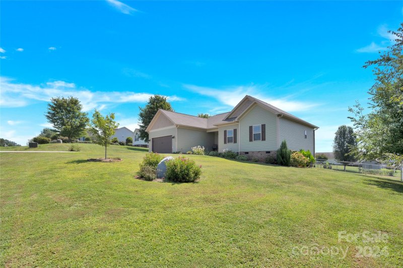 Property image 3 at 2757 Eagle Drive, Lincolnton, NC 28092