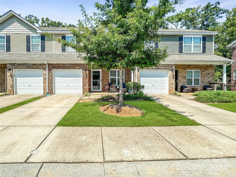 Property image 4 at 8413 Summerford Drive, Charlotte, NC 28269