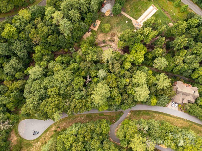 Property image 2 at 712 Blackgum Court, Hendersonville, NC 28739