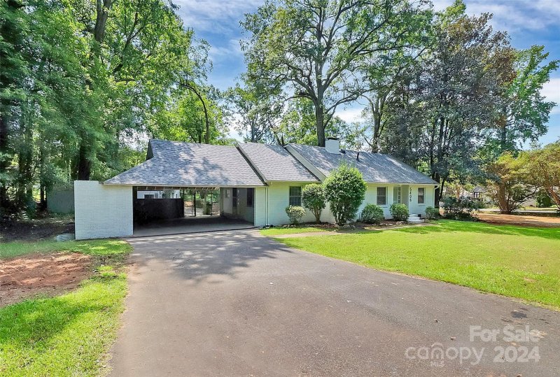 Property image 3 at 5406 Wales Street, Charlotte, NC 28269