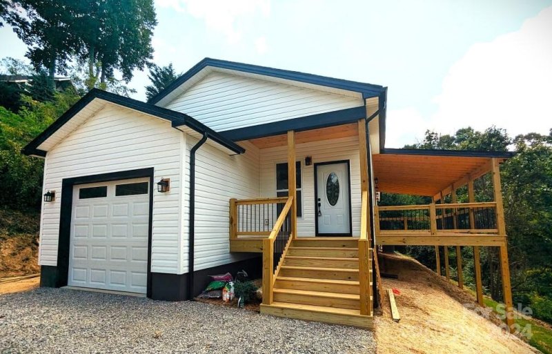 Property image 2 at 688 Blake Drive, Canton, NC 28716