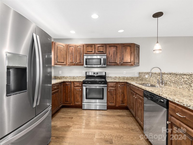 Property image 5 at 49 Rotunda Circle, Asheville, NC 28806