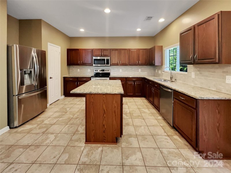 Property image 2 at 14922 Havasu Street, Charlotte, NC 28273