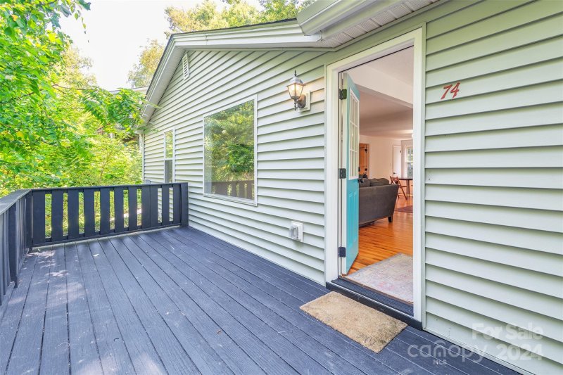 Property image 2 at 74 Johnston Boulevard, Asheville, NC 28806