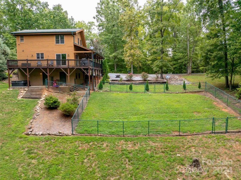 Property image 2 at 566 Nathan Mcdaniel Drive, Nebo, NC 28761