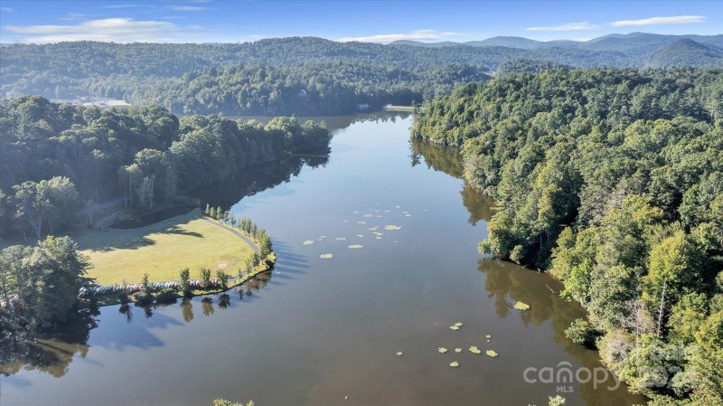 Property image 4 at 56 Key Field Loop, Newland, NC 28657