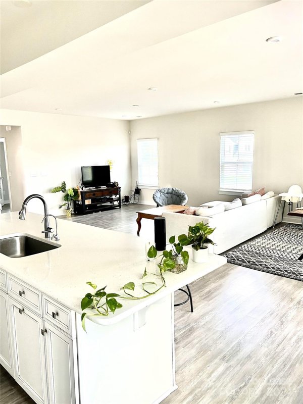 Property image 4 at 4711 Green Mountain Drive, Charlotte, NC 28215