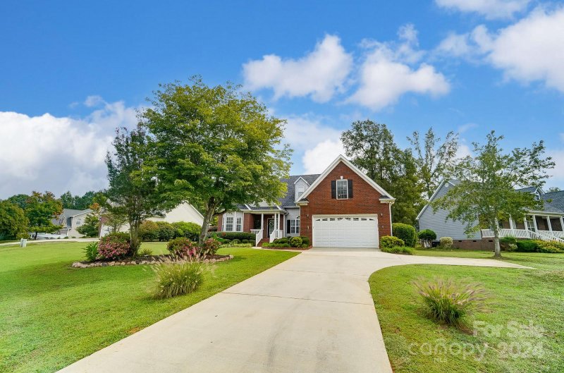 Property image 2 at 4060 Flint Drive, Lancaster, SC 29720