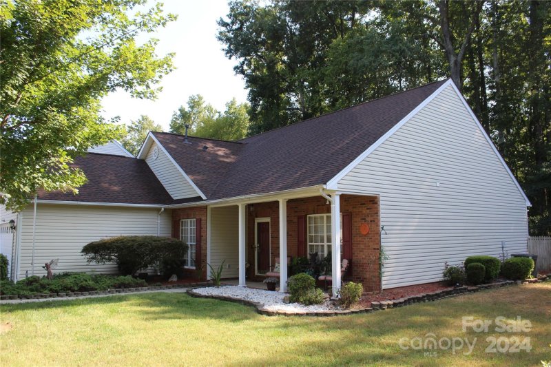 Property image 3 at 4740 Lauren Glen Street, Concord, NC 28027