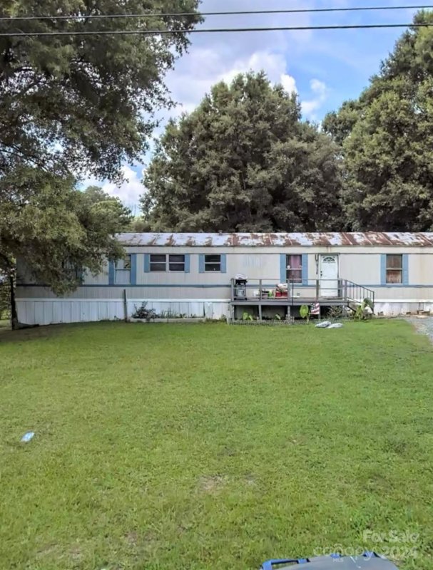 4716 Friendship Drive